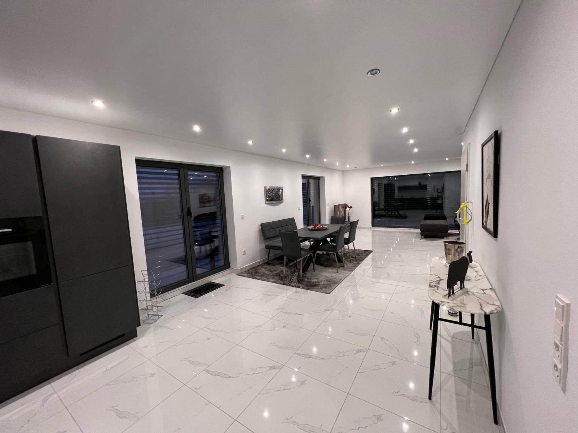Апартаменты Penthouse M1 Нойнкирхен Экстерьер фото